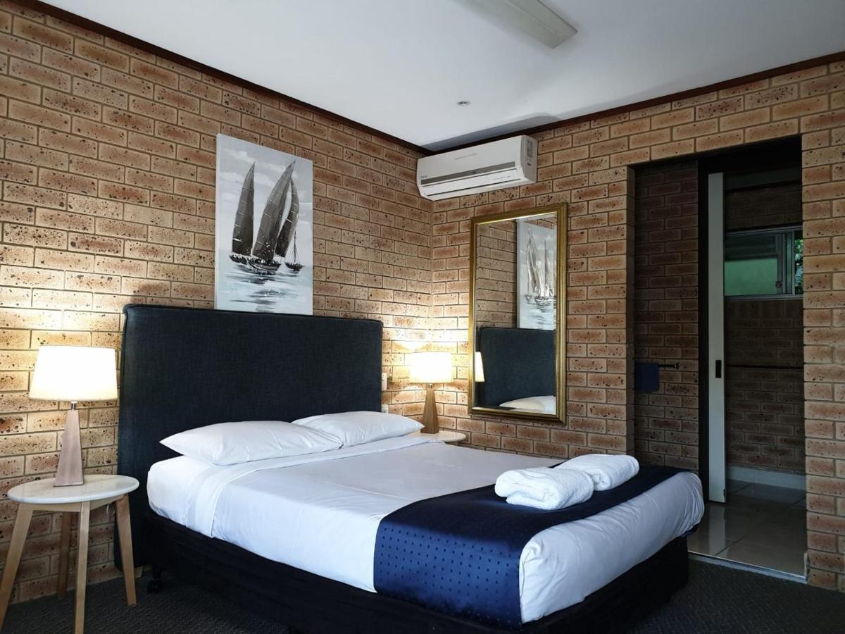 Pacific Paradise Airport Motel מראה חיצוני תמונה